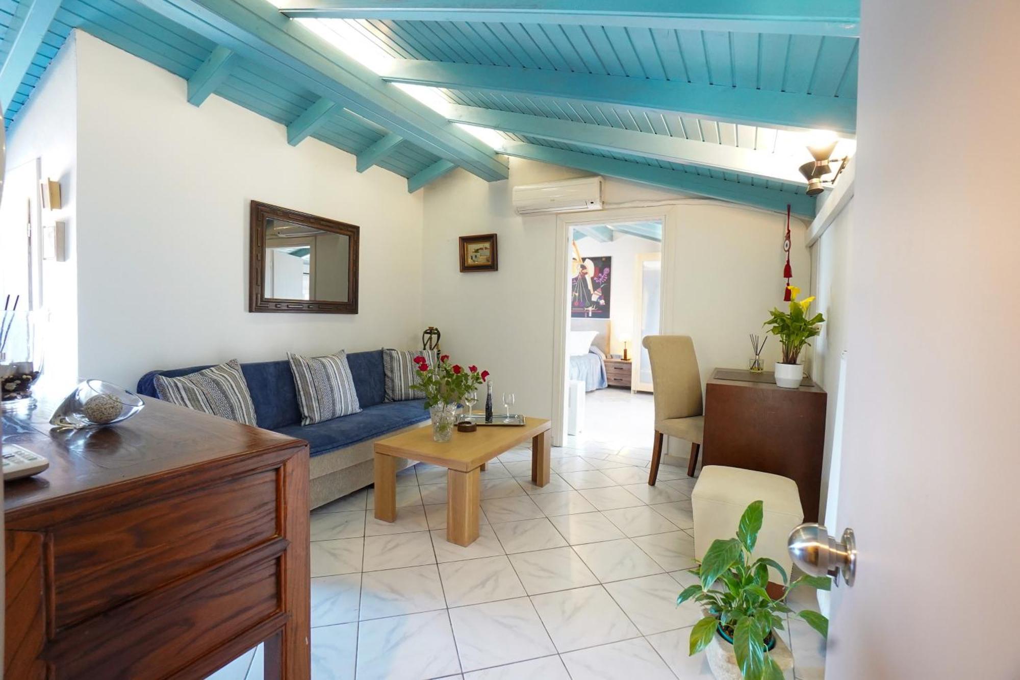 Anemomilos Sea View Penthouse コルフ島 エクステリア 写真