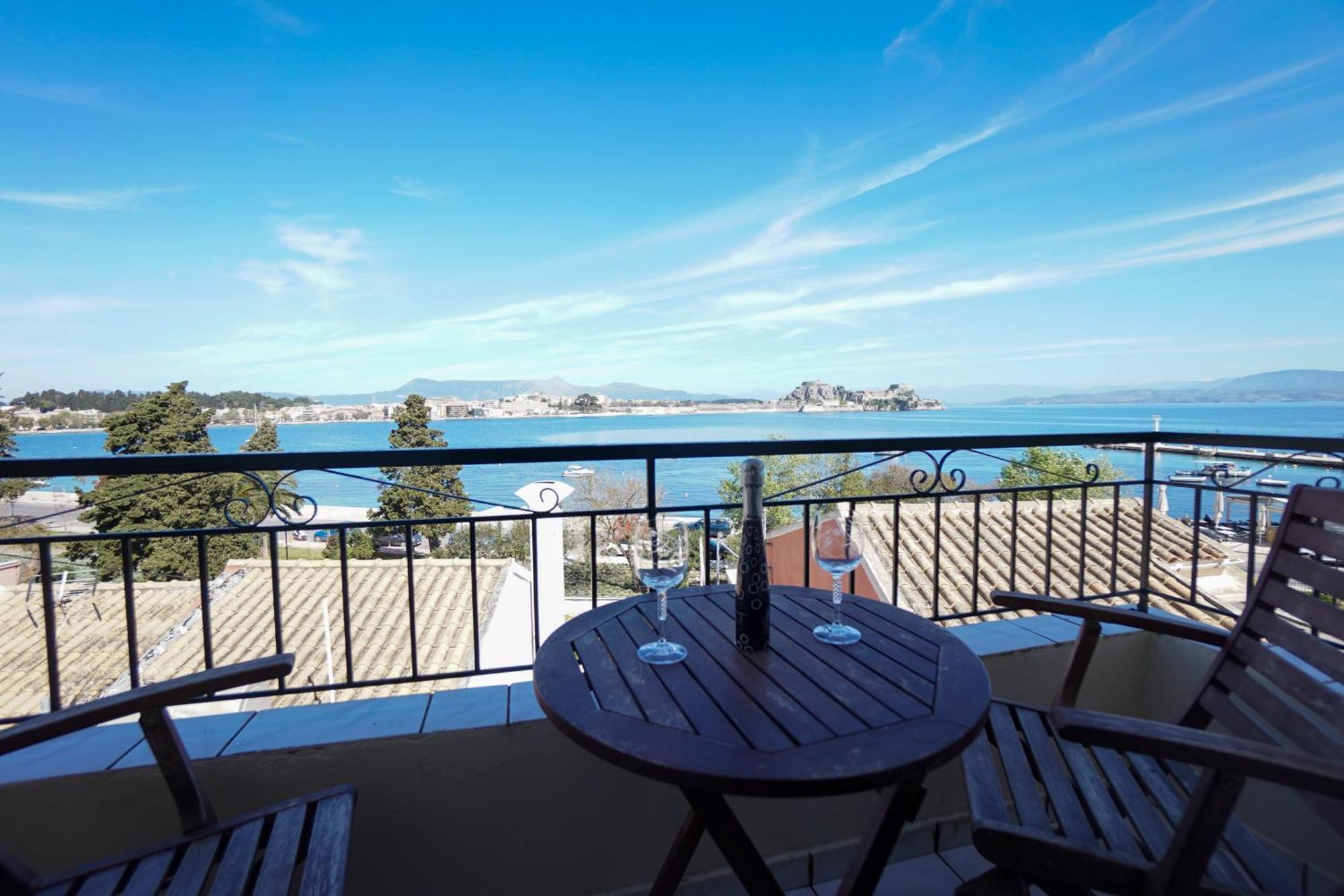 Anemomilos Sea View Penthouse コルフ島 エクステリア 写真